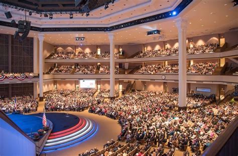 largest mega churches|List of largest church buildings .